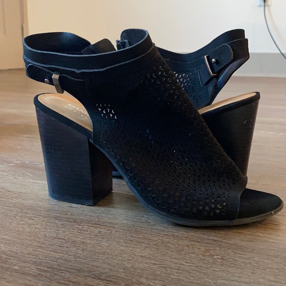 Black open-toed bootie